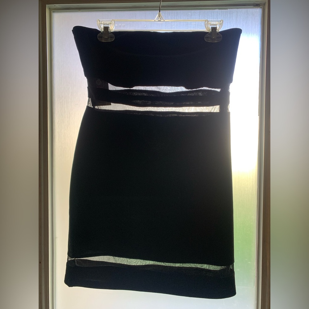 “Little black dress” mesh cutouts